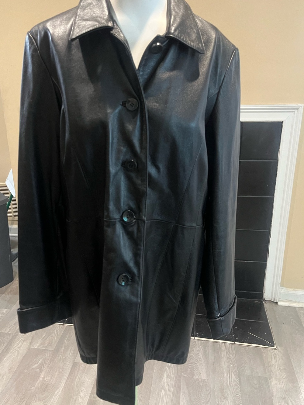 Wilsons Leather Black Button-Front Minimalist Grunge Old Luxury Leather Jacket